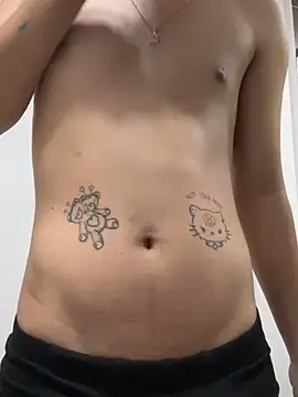 Snapshot of Blum_icee chatting on 02/06/25, 05:40 Blum icee online show from 02/06/25, 05:40