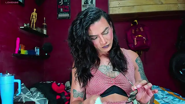 dariell smokesexx online show from 10/06/25, 08:56