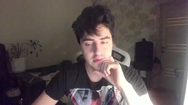 Snapshot of Knuckles17 chatting on 02/21/26, 05:47 Knuckles17 online show from 02/21/26, 05:47