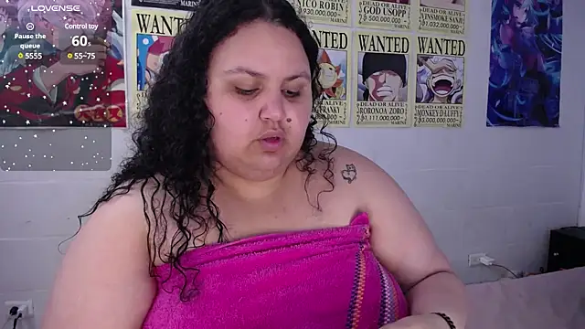 Snapshot of luisianacoxx chatting on 02/15/25, 10:42 luisianacoxx online show from 02/15/25, 10:42