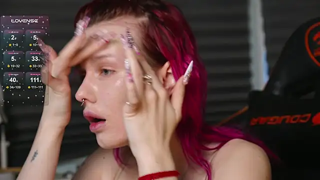 BlueCherryy online show from 11/21/25, 12:37