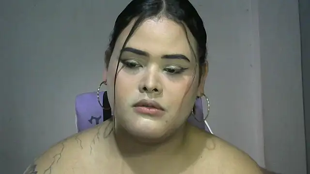 Snapshot of antonellasex1998 chatting on 11/16/25, 06:41 antonellasex1998 online show from 11/16/25, 06:41