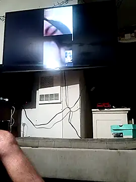 Snapshot of ColdVisitor chatting on 03/11/26, 11:44 ColdVisitor online show from 03/11/26, 11:44