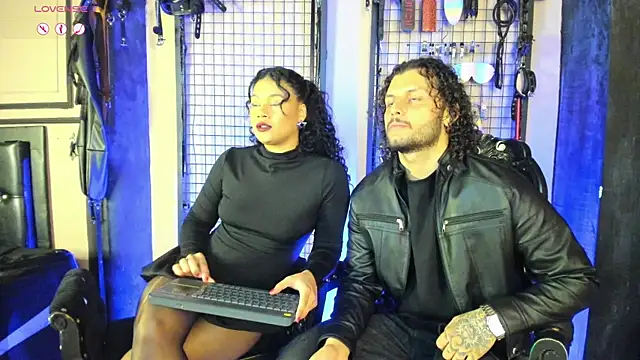 Snapshot of Twisted_Fantasy chatting on 10/01/25, 04:29 Twisted Fantasy online show from 10/01/25, 04:29