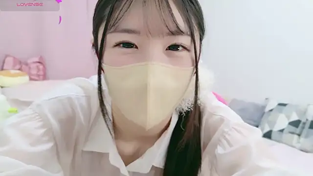 anchan  online show from 01/18/25, 01:40