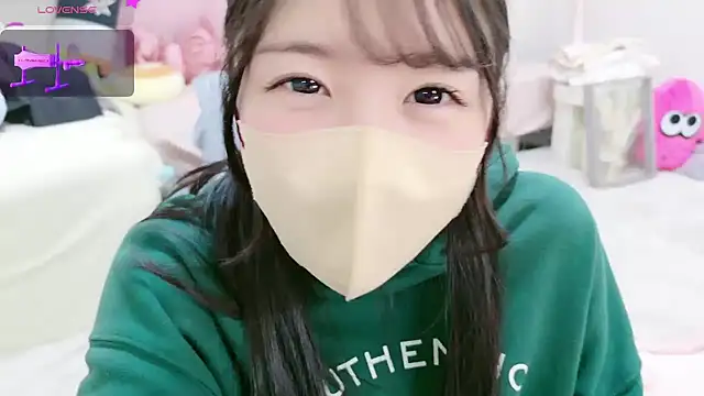 anchan  online show from 02/10/25, 01:44