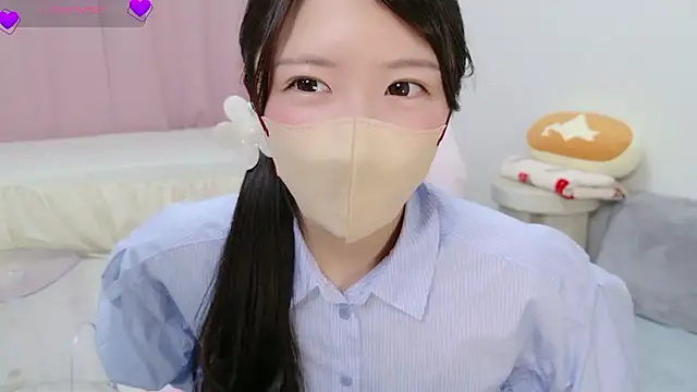 anchan  online show from 09/26/25, 02:21