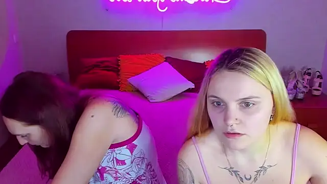 Snapshot of MagicEyess chatting on 02/02/25, 07:20 MagicEyess online show from 02/02/25, 07:20