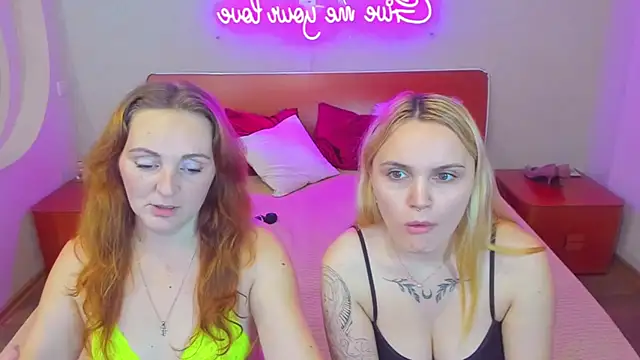 Snapshot of MagicEyess chatting on 11/22/25, 06:51 MagicEyess online show from 11/22/25, 06:51