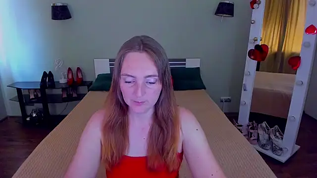 Snapshot of MagicEyess chatting on 06/19/26, 08:29 MagicEyess online show from 06/19/26, 08:29