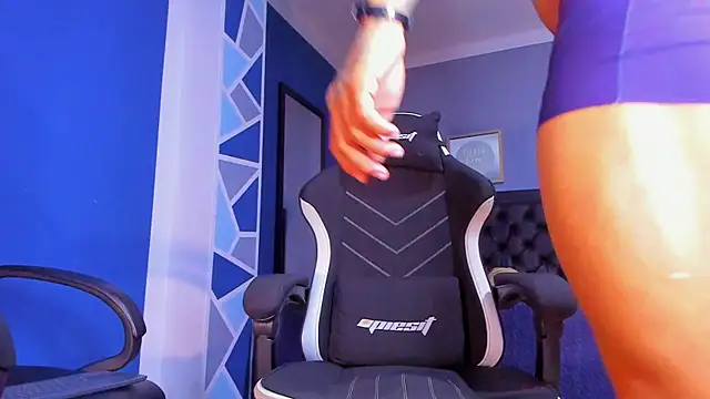 alex oficial online show from 11/06/25, 04:35