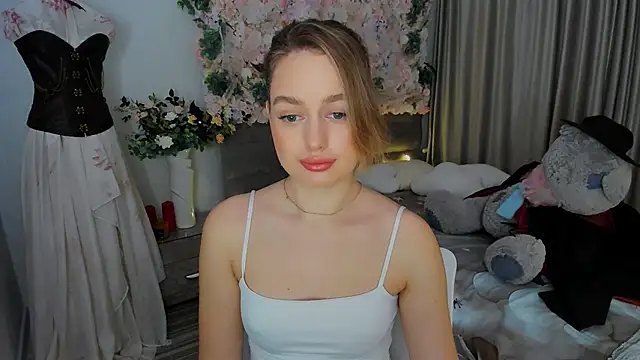 MiracleCurly online show from 11/02/25, 10:06