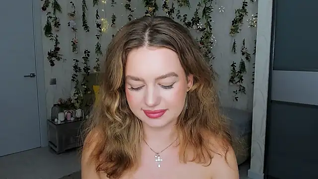 MiracleCurly online show from 11/28/25, 04:20