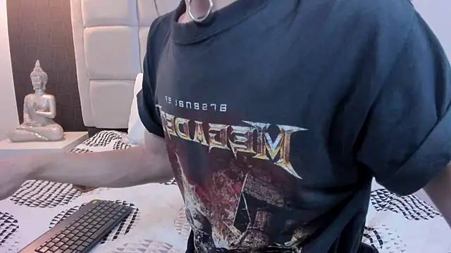 Hecatee 77 online show from 03/21/25, 07:35