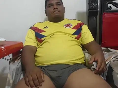 PONSE LATINO online show from 06/28/26, 01:11