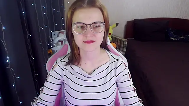 MissBrightShine online show from 02/09/25, 06:43