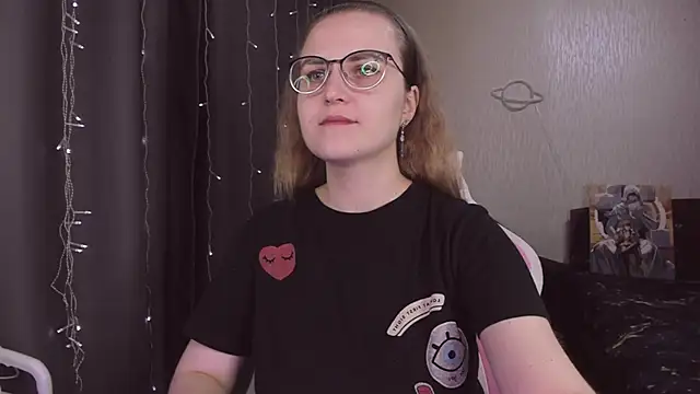 MissBrightShine online show from 12/14/25, 10:42