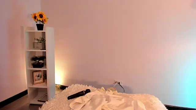  aish a  online show from 02/06/25, 10:53