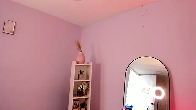  aish a  online show from 03/13/25, 07:06