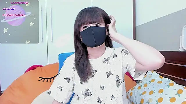 alonelove   online show from 09/20/25, 02:34