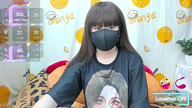 alonelove   online show from 05/04/26, 02:40
