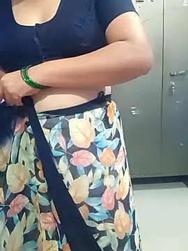 Snapshot of SANJU5888 chatting on 01/08/26, 05:54 SANJU5888 online show from 01/08/26, 05:54