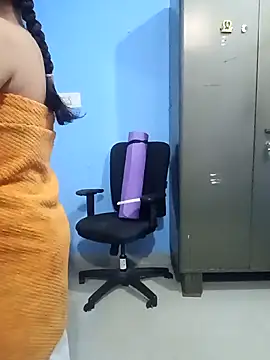 Snapshot of SANJU5888 chatting on 01/09/26, 06:27 SANJU5888 online show from 01/09/26, 06:27