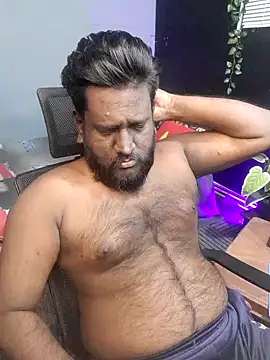 Rayansmith  online show from 10/04/25, 04:27