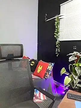 Rayansmith  online show from 10/10/25, 12:59