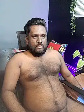 Rayansmith  online show from 11/08/25, 01:22