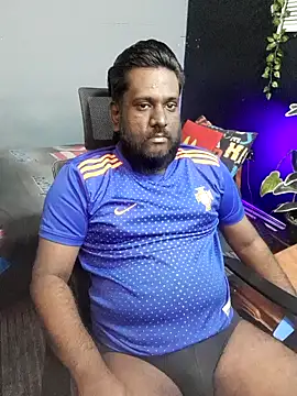 Rayansmith  online show from 11/17/25, 10:04