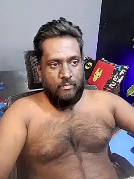 Rayansmith  online show from 11/18/25, 04:00