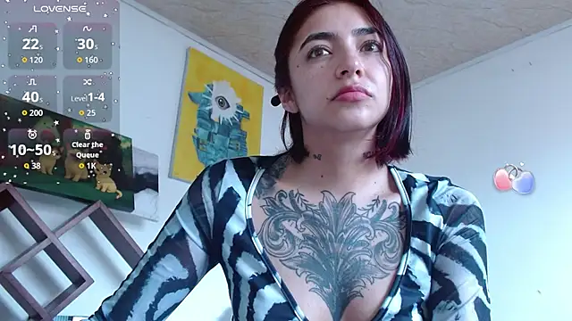 ZoeBakers  online show from 11/22/25, 02:05