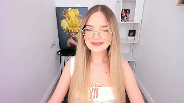 FloweryLove 1 online show from 02/12/25, 02:43