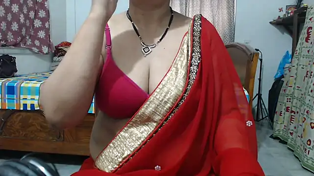 Snapshot of sexy_jaaan chatting on 04/05/26, 02:42 sexy jaaan online show from 04/05/26, 02:42