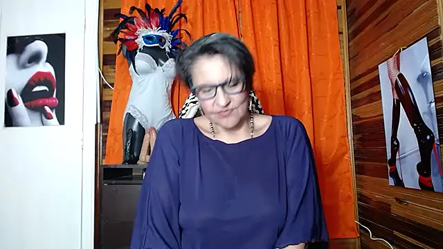 merlyna goldens online show from 02/02/25, 02:59