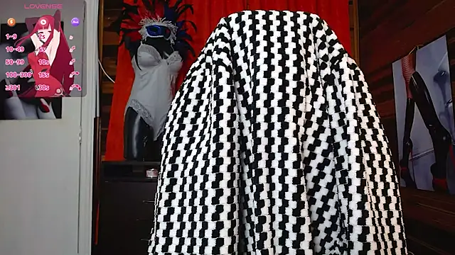 merlyna goldens online show from 02/12/25, 03:07