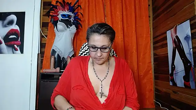 merlyna goldens online show from 02/15/25, 03:39