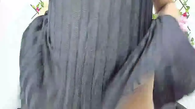 merlyna goldens online show from 12/05/25, 01:47