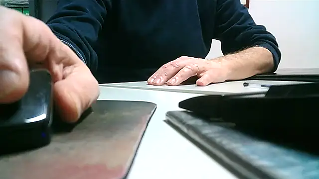 Snapshot of Gregcam chatting on 12/03/24, 03:44 Gregcam online show from 12/03/24, 03:44