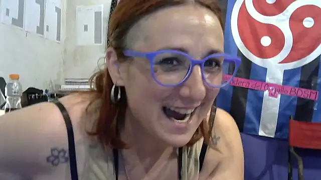 Snapshot of black_lady731 chatting on 01/12/26, 12:05 black lady731 online show from 01/12/26, 12:05