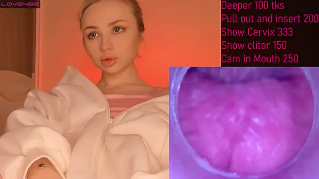 Snapshot of jannemary chatting on 02/01/25, 10:02 jannemary online show from 02/01/25, 10:02