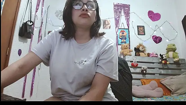 Saray extrovert  online show from 12/03/24, 06:15