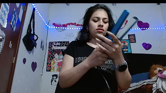 Saray extrovert  online show from 10/05/25, 01:15