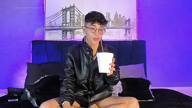 Andrew thevil online show from 12/11/24, 02:33