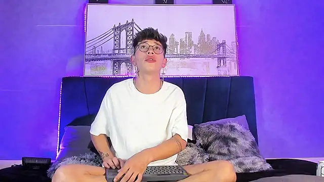 Andrew thevil online show from 12/11/24, 05:59