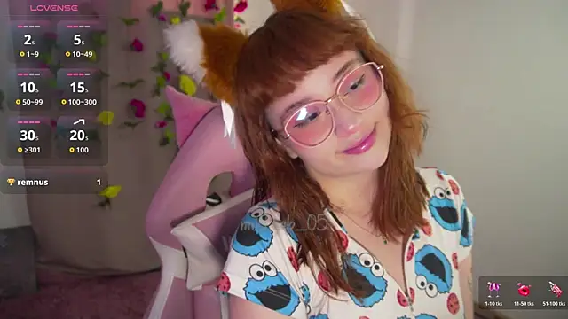 Snapshot of molly_russell chatting on 01/16/26, 03:16 molly russell online show from 01/16/26, 03:16