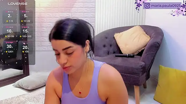 Snapshot of Paula_Desousa chatting on 01/14/25, 12:43 Paula Desousa online show from 01/14/25, 12:43