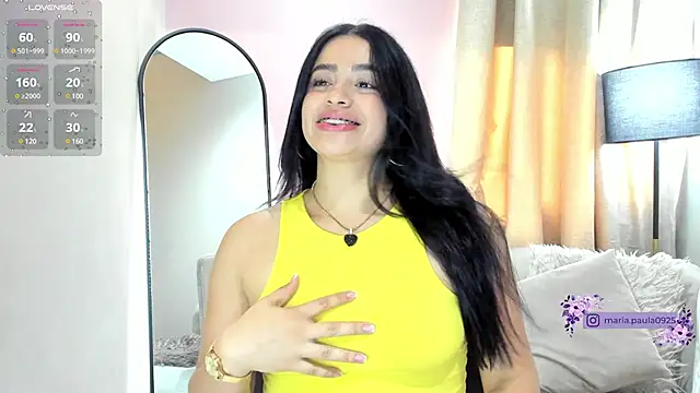 Snapshot of Paula_Desousa chatting on 03/10/25, 07:40 Paula Desousa online show from 03/10/25, 07:40