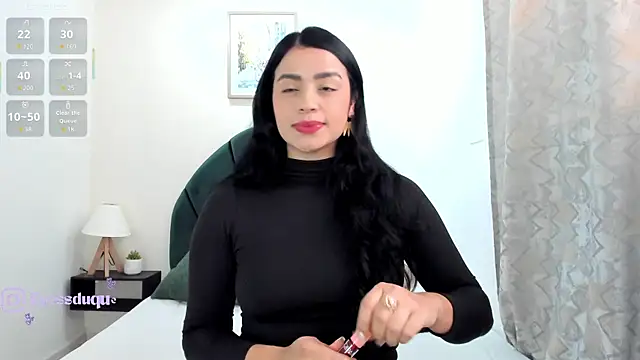 Paula Desousa online show from 01/10/26, 05:15